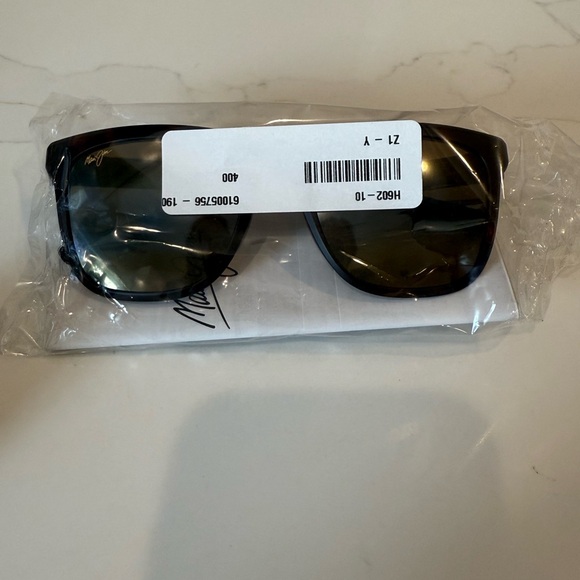 NWT Maui Jim sunglasses model PEHU - Picture 5 of 9